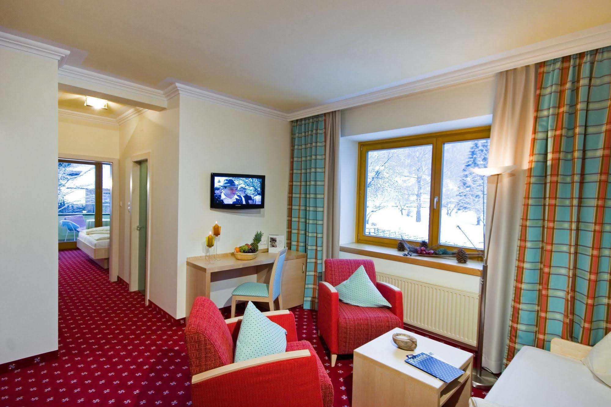 Family & Sporthotel Kaerntnerhof Bad Kleinkirchheim Εξωτερικό φωτογραφία